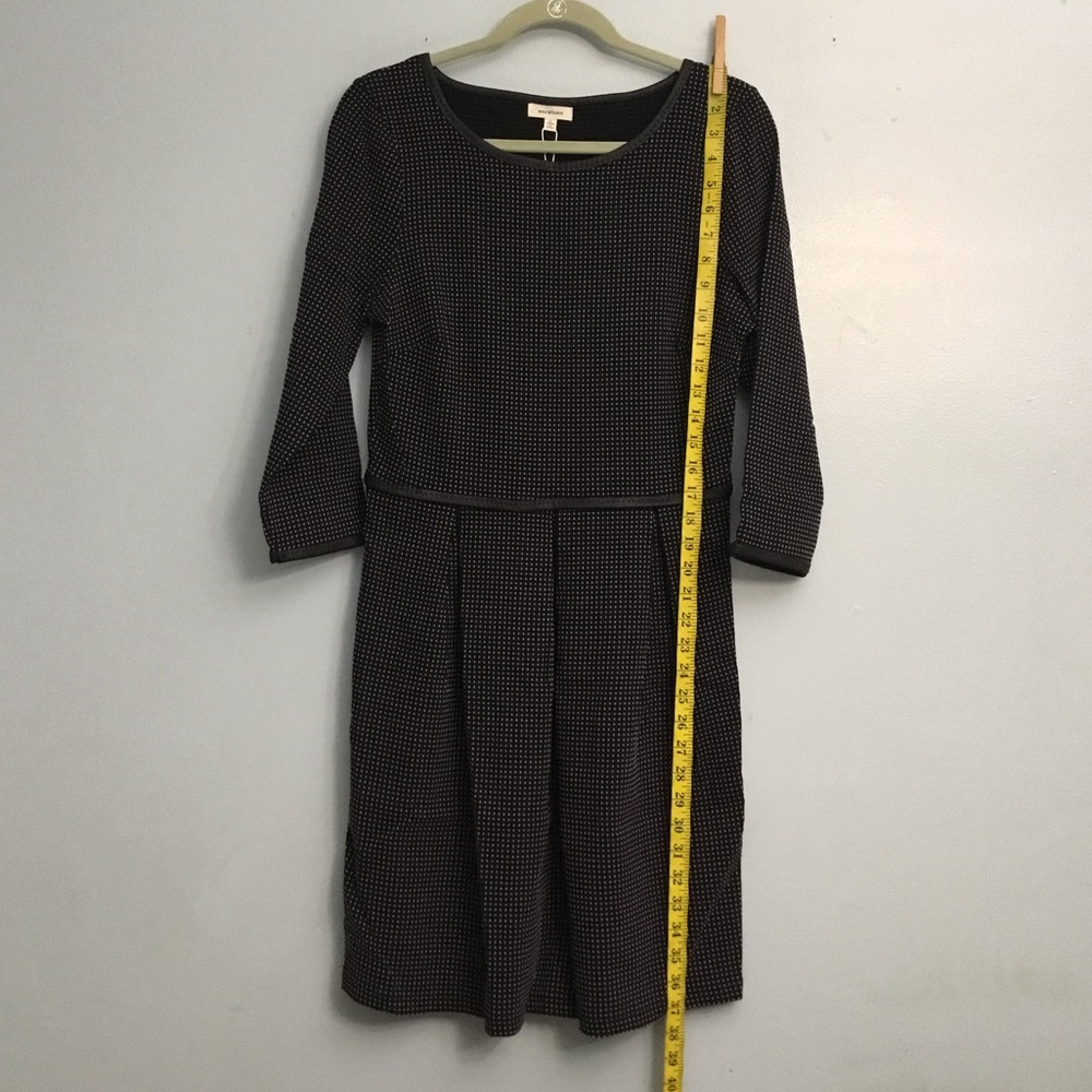 Max Studio Black and White Long Sleeve Dress